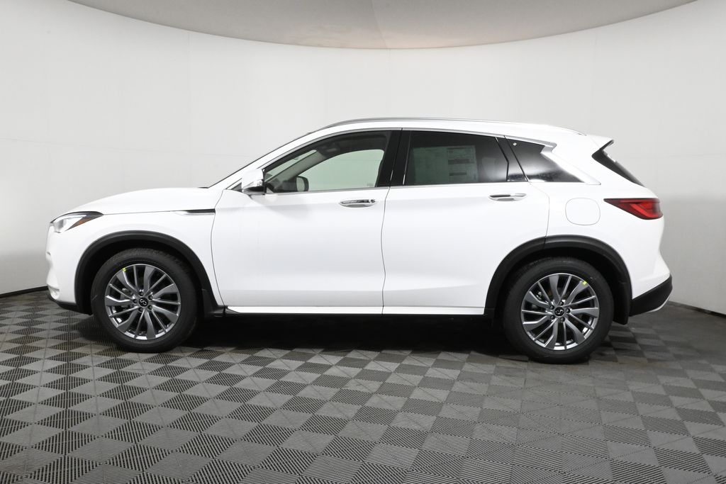 Thumbnail: 2025 INFINITI QX50 - 2