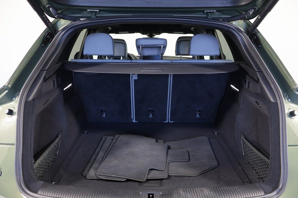 Thumbnail: 2025 Audi Q5 - 14