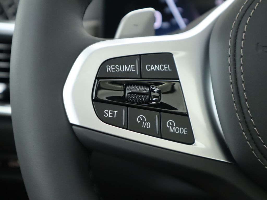 Thumbnail: 2026 BMW X5 - 11
