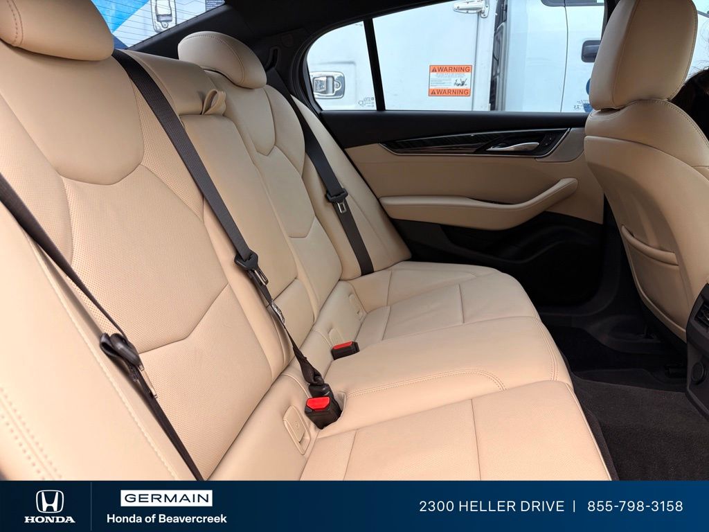 Used 2021 White Cadillac Premium Luxury image 5