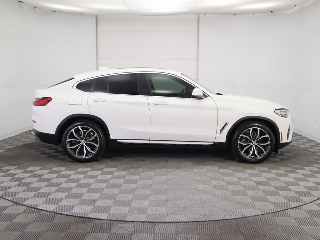 2022 BMW X4 xDrive30i 4