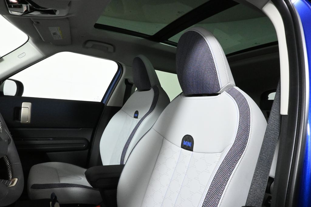 Thumbnail: 2025 MINI Cooper Countryman - 15
