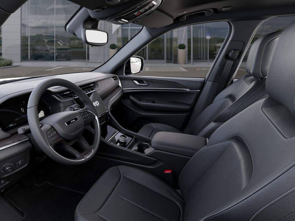 New 2025 Diamond Black Crystal Pearlcoat Jeep Limited image 22