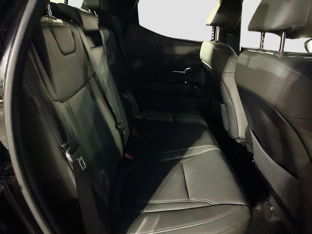 Used 2024 Black Hyundai Limited image 28