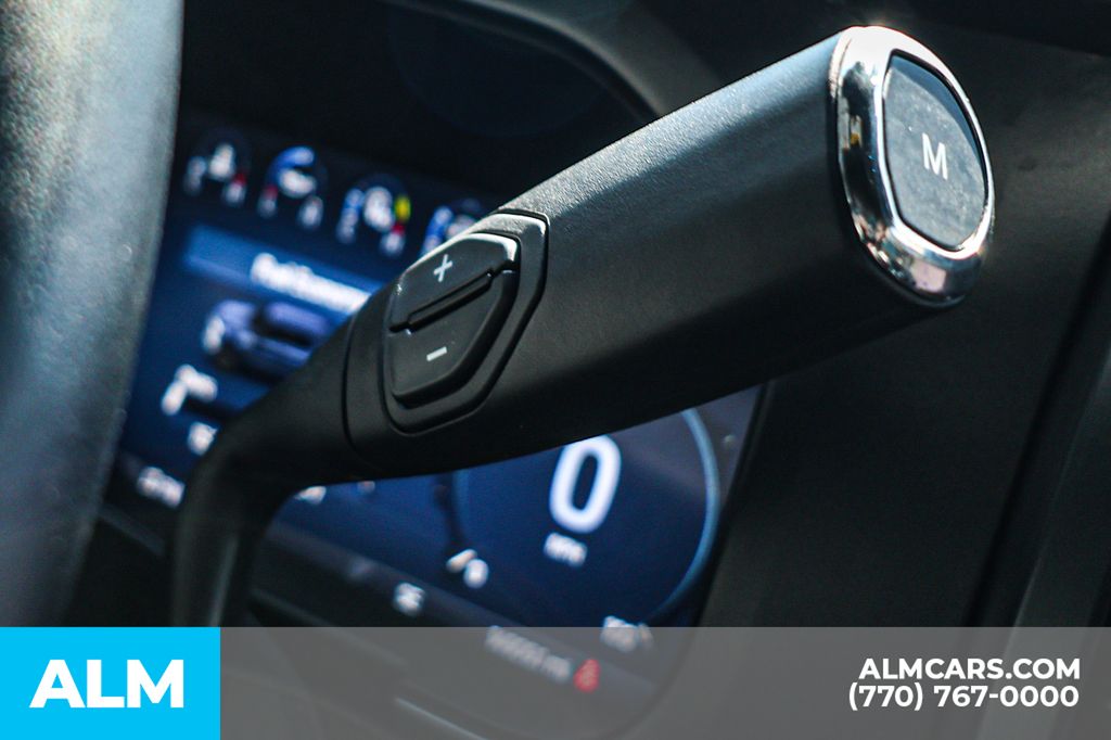 Used 2025 Black Ford Platinum image 31