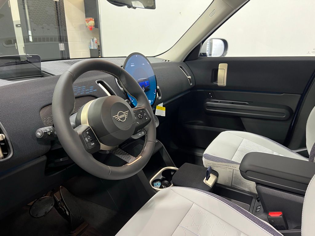 Thumbnail: 2025 MINI Cooper Countryman - 11