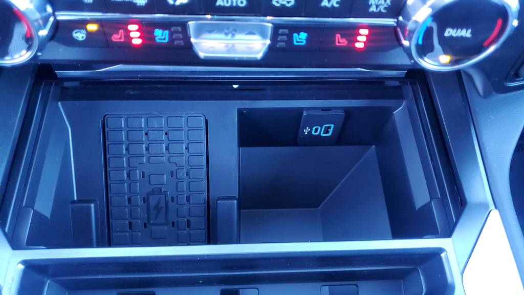 New 2026 Gray Ford Platinum image 33