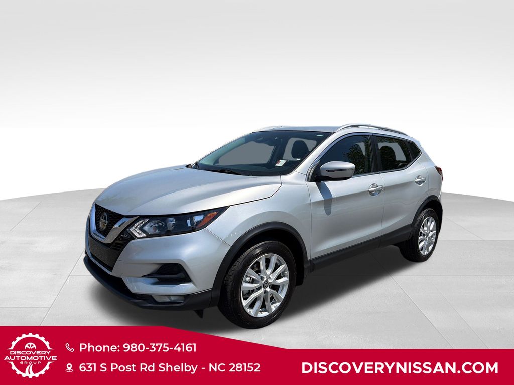 2022 Nissan Rogue Sport SV