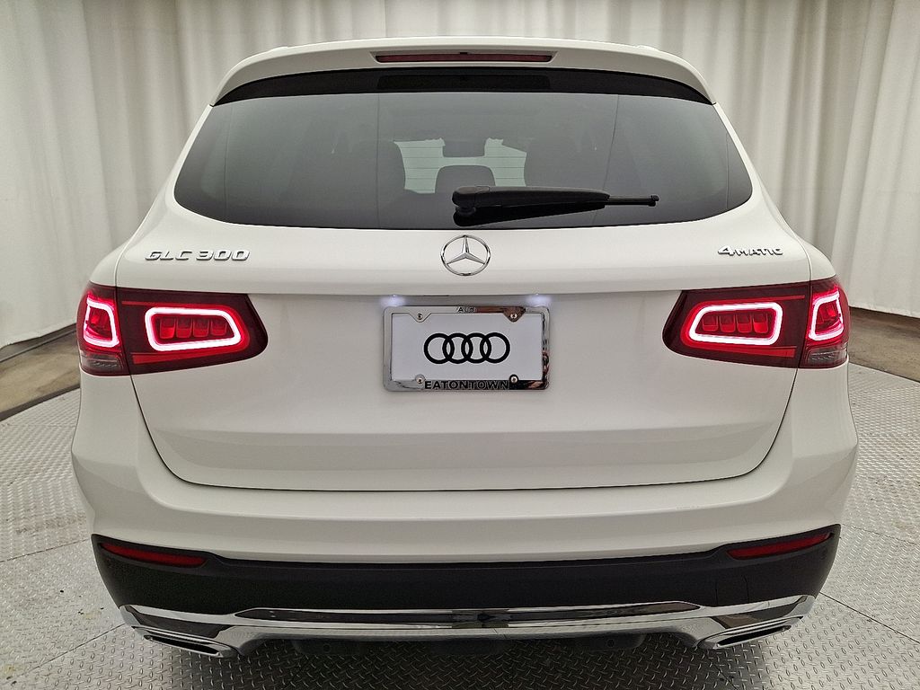 Thumbnail: 2022 Mercedes-Benz GLC - 5