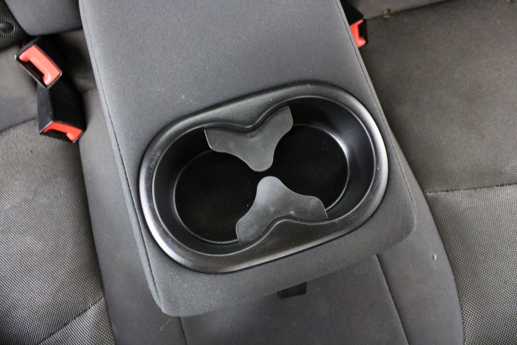 Used 2014 Dodge Avenger for sale in 