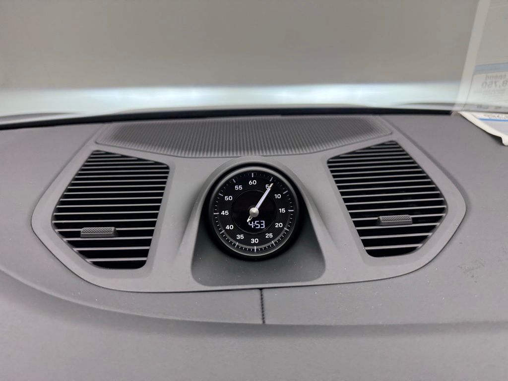 Thumbnail: 2026 Porsche  - 21