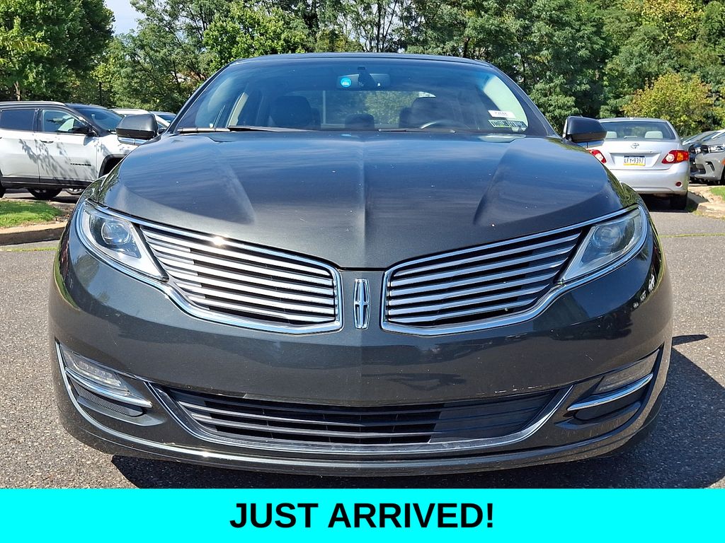 Used 2016 Lincoln MKZ Base with VIN 3LN6L2J91GR614880 for sale in Glen Mills, PA