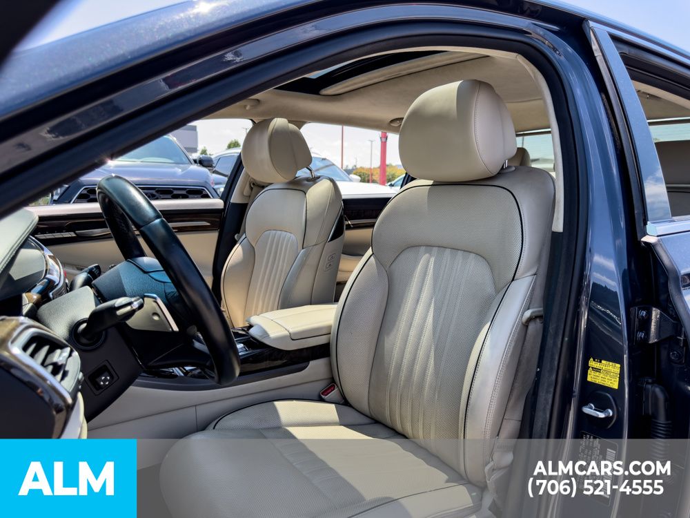 Used 2017 Blue Genesis 3.3T Premium image 6