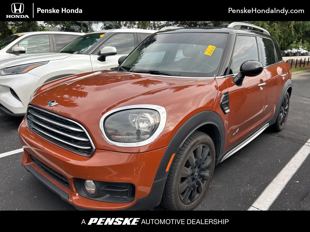 2017 MINI Cooper Countryman  Hero Image