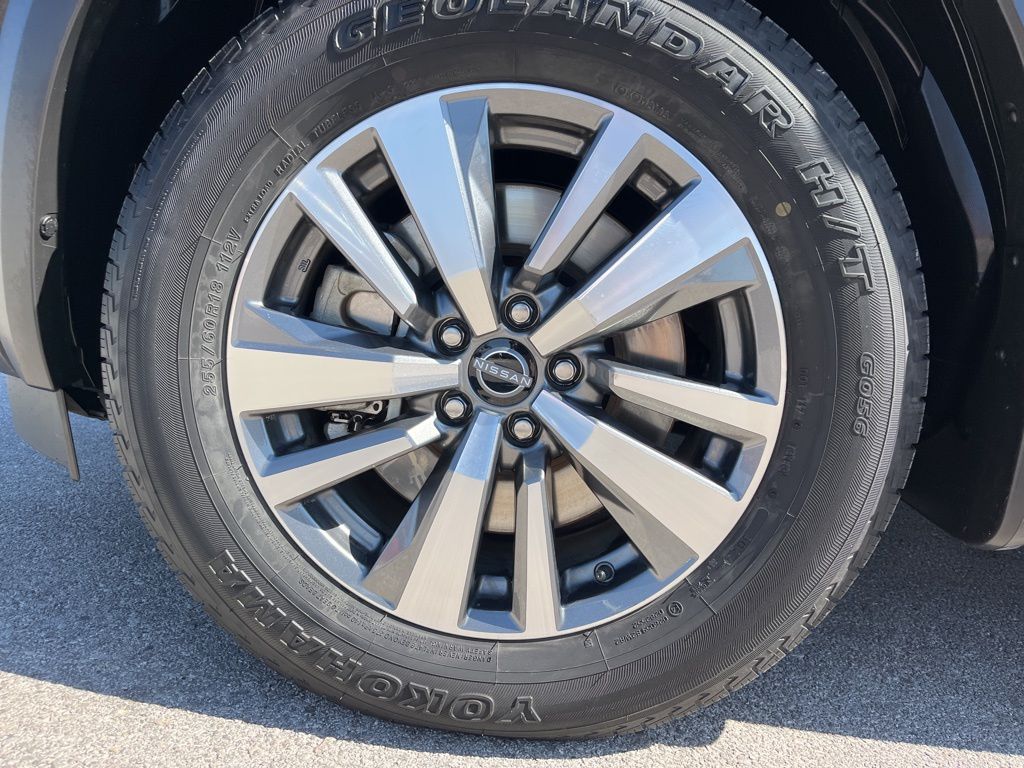 Thumbnail: 2024 Nissan Pathfinder - 12