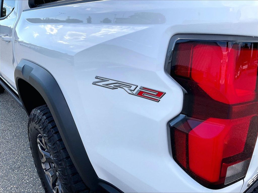 2024 Chevrolet Colorado — photo 27