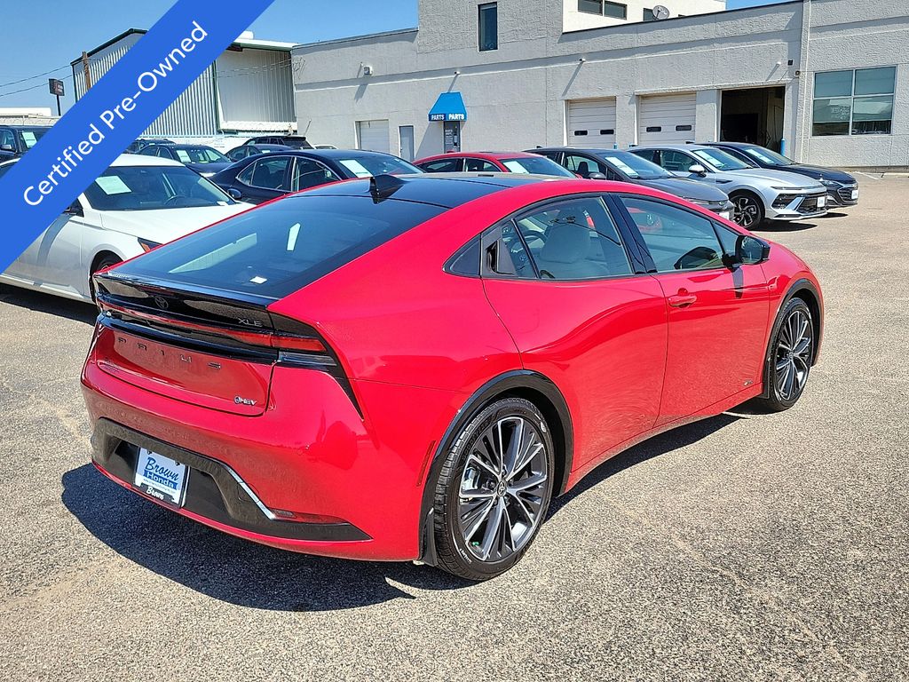 2024 Toyota Prius XLE - 10