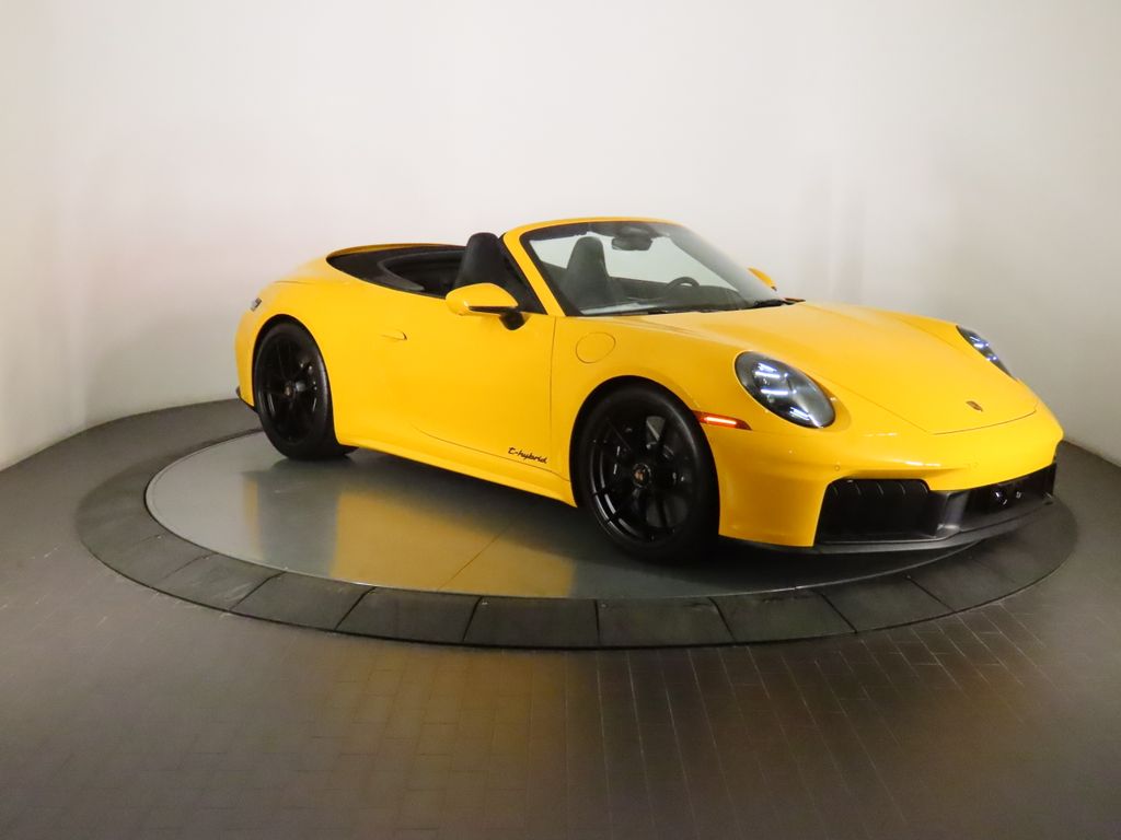 Thumbnail: 2026 Porsche 911 - 17