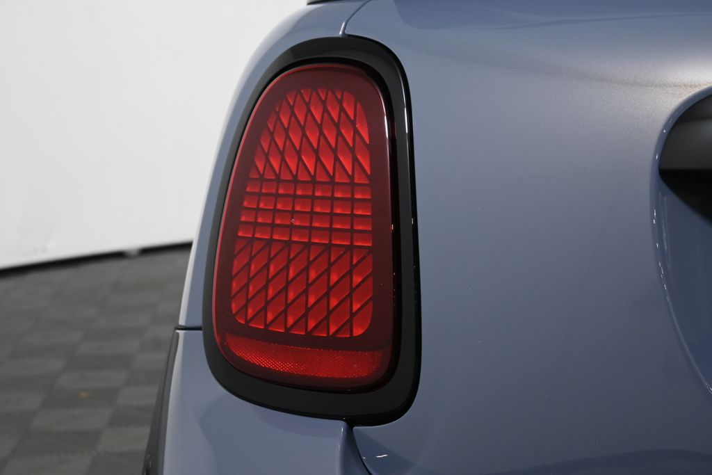 Thumbnail: 2026 MINI Cooper - 19