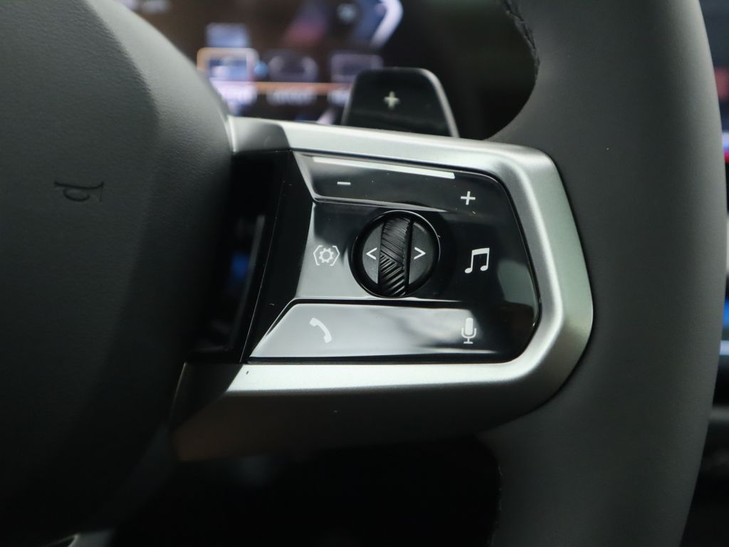 Thumbnail: 2026 BMW X3 - 12