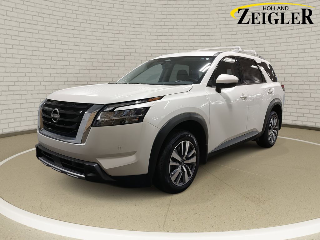 2024 Nissan Pathfinder SL 4WD