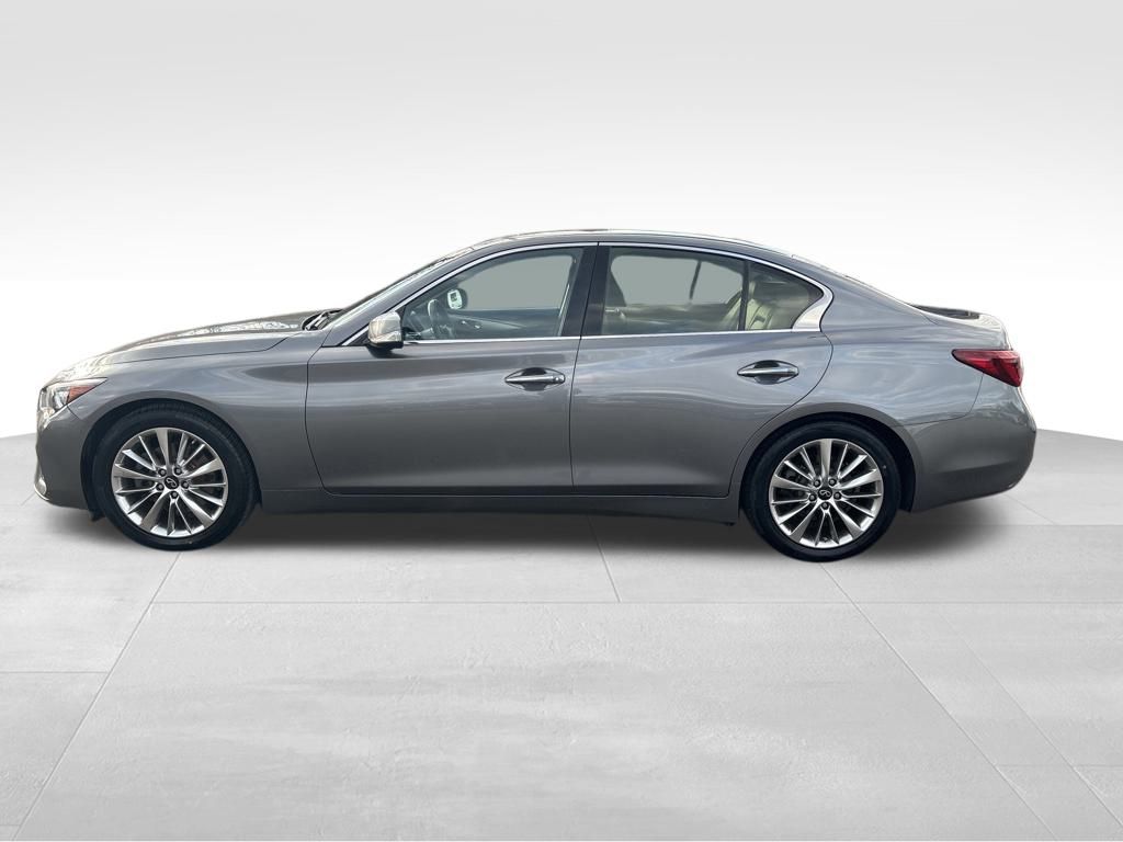 2021 INFINITI Q50 3.0t LUXE 9