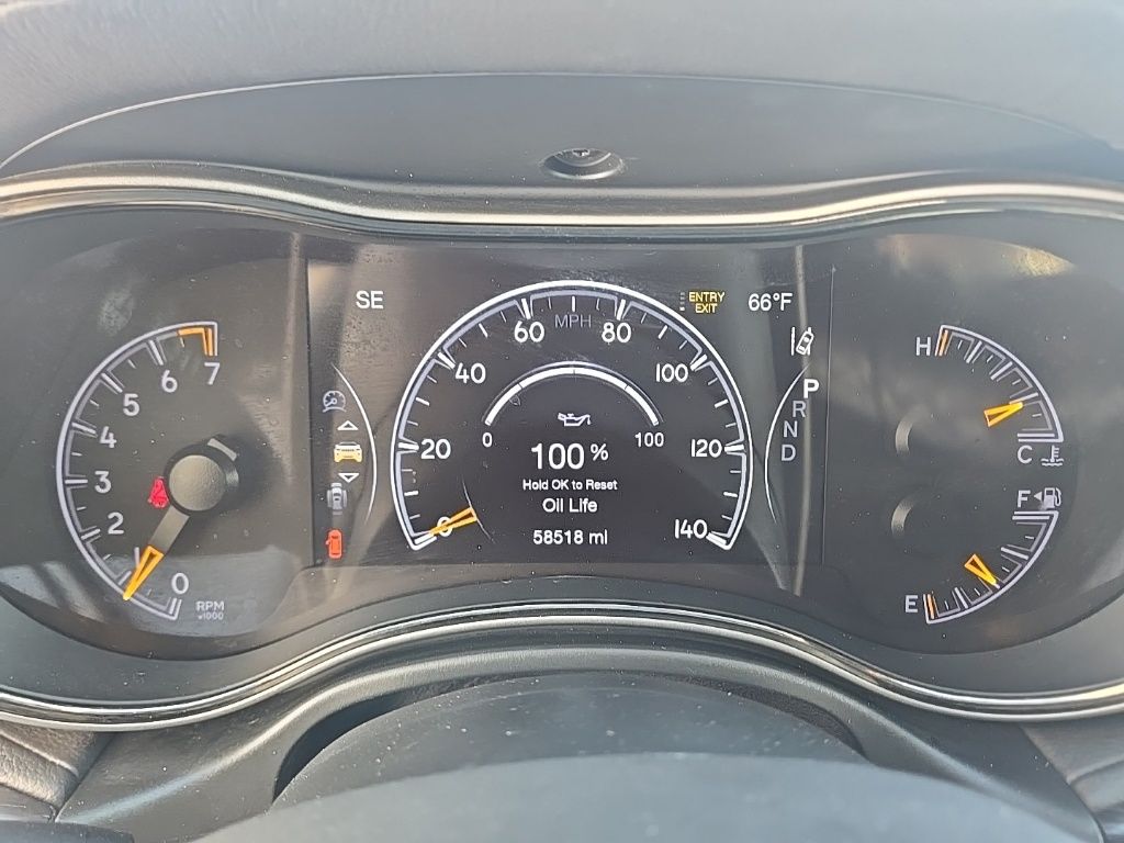 Used 2021 White Jeep High Altitude image 29