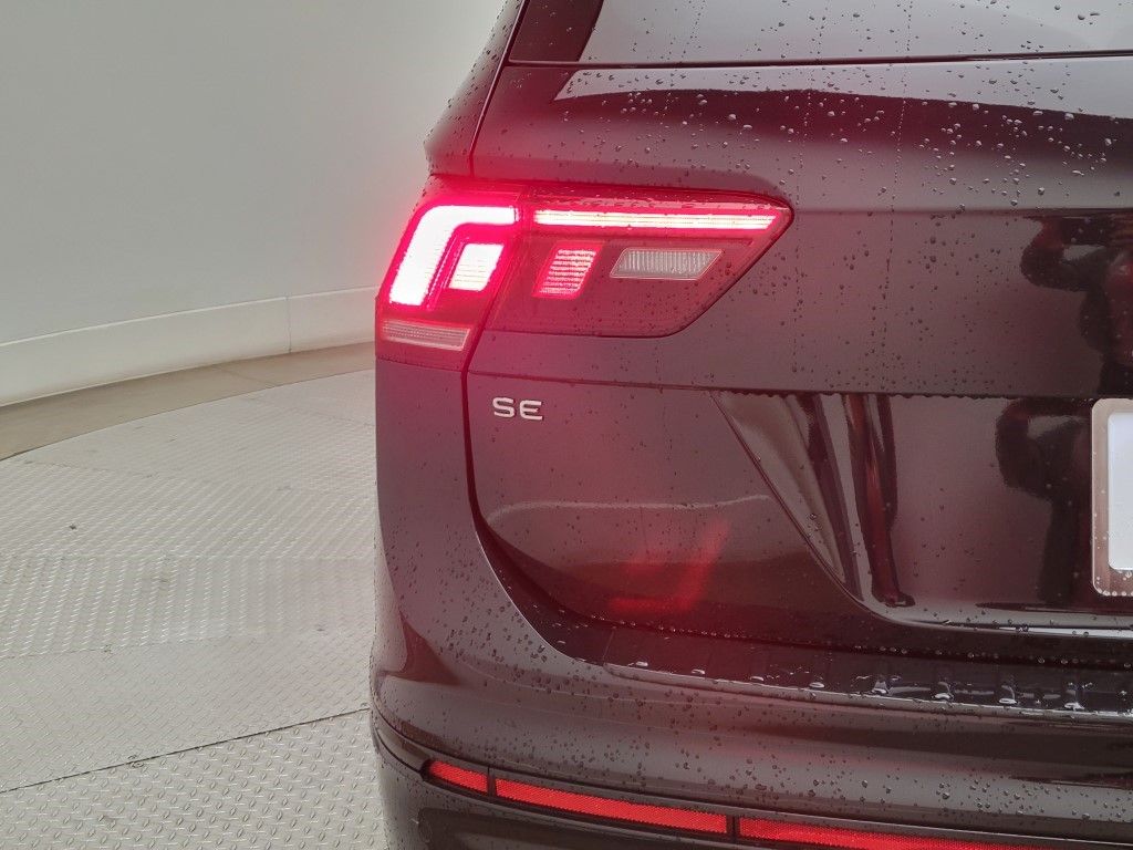 Thumbnail: 2024 Volkswagen Tiguan - 8