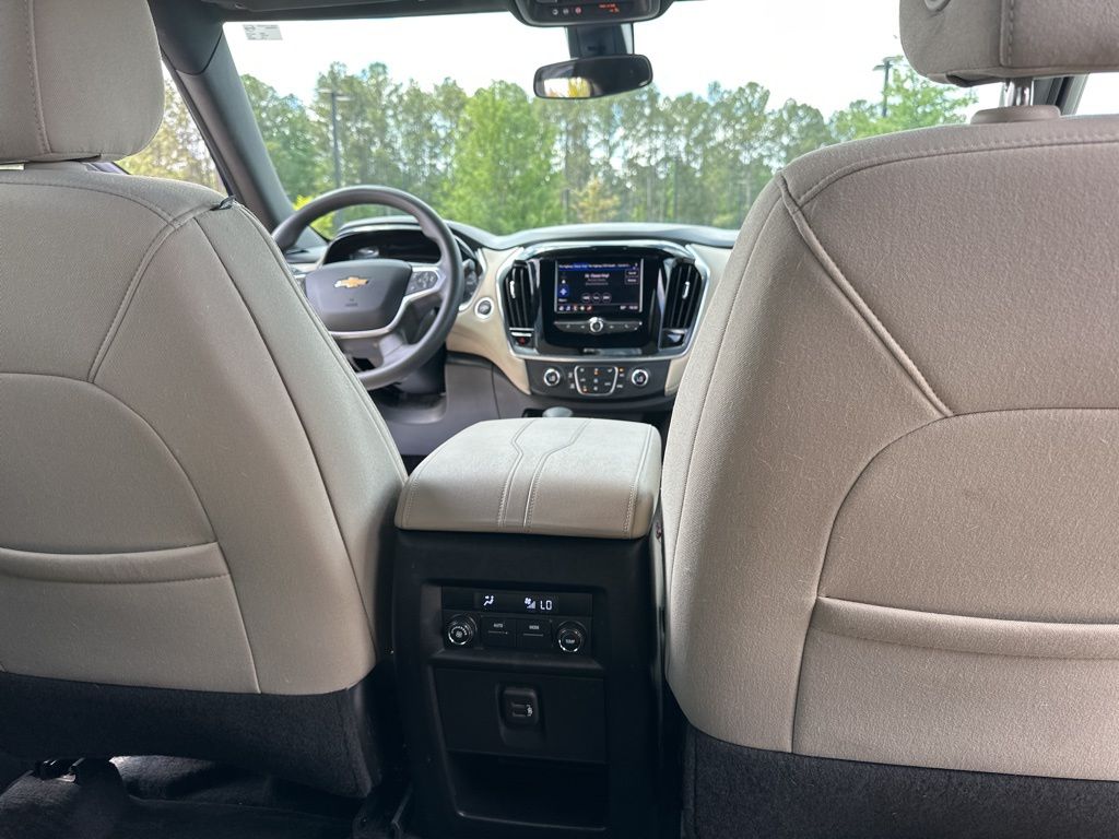 2022 Northsky Blue Metallic Chevrolet Traverse LS FWD SUV