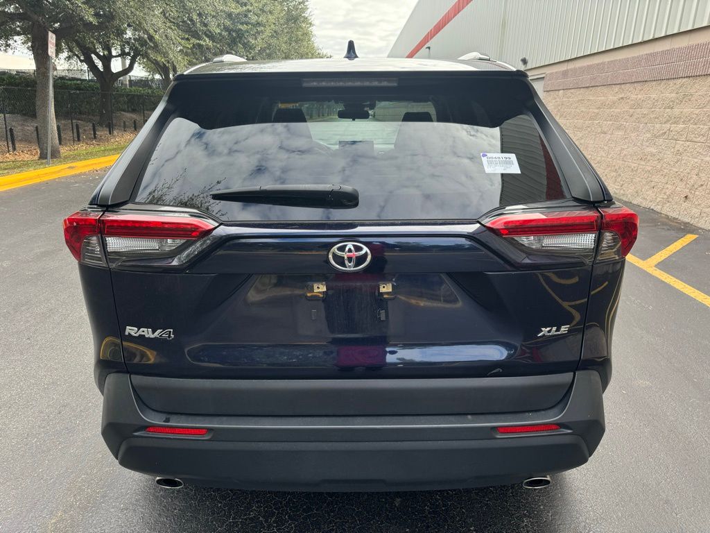 2020 Toyota RAV4 XLE Premium 4