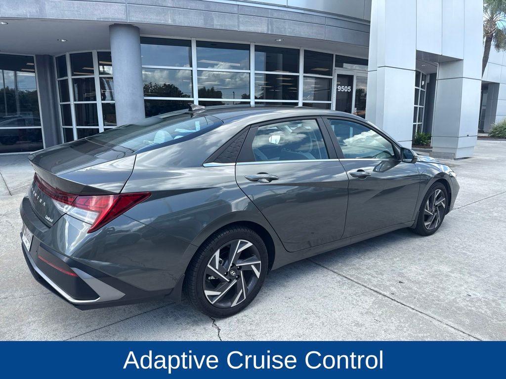 2024 Hyundai Elantra Limited