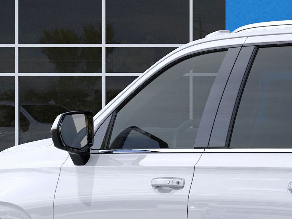 2026 Chevrolet Suburban LT - 11