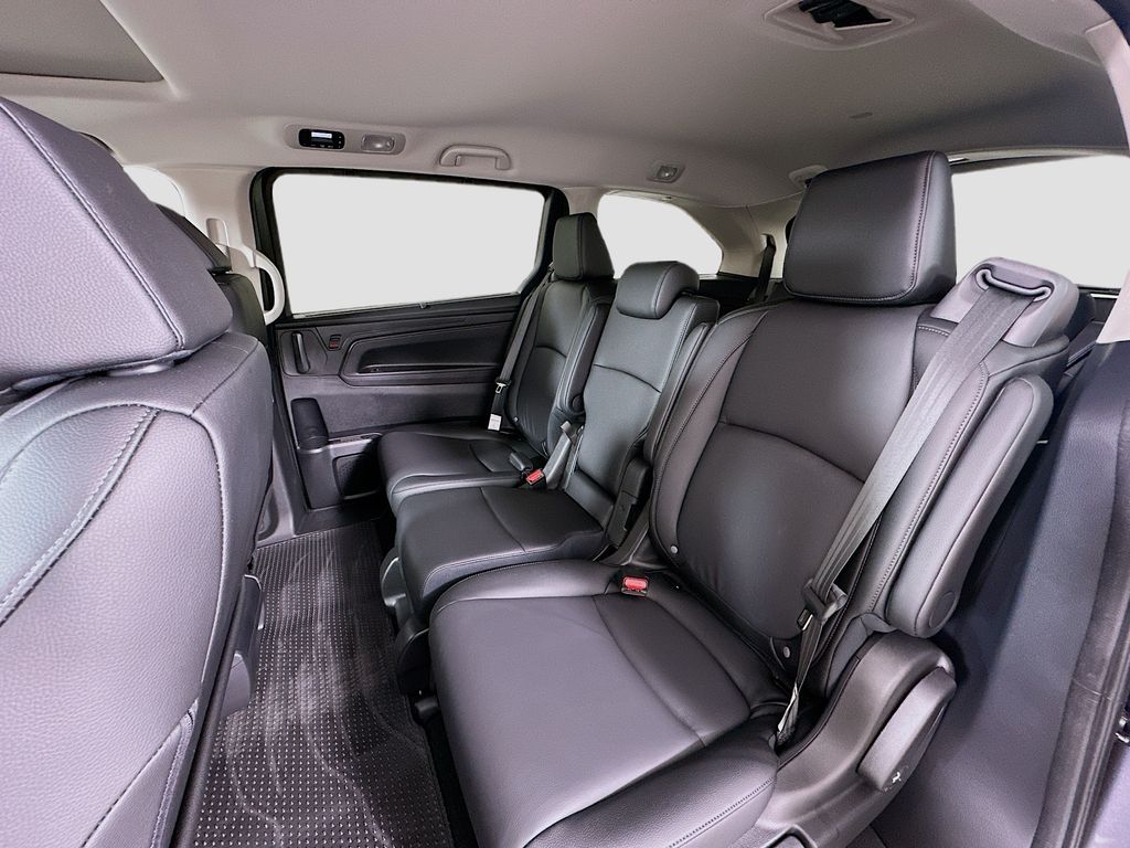 Thumbnail: 2026 Honda Odyssey - 16