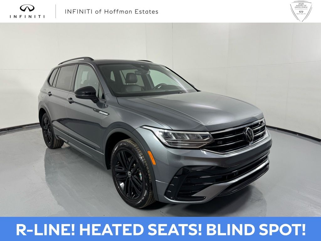 Platinum Gray Metallic 2022 Volkswagen Tiguan SE R-Line Black 4Motion SUV / Crossover All-Wheel Drive 8-Speed Automatic