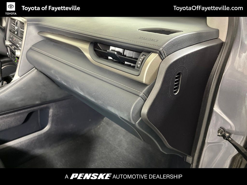 Thumbnail: 2016 Lexus RX - 10