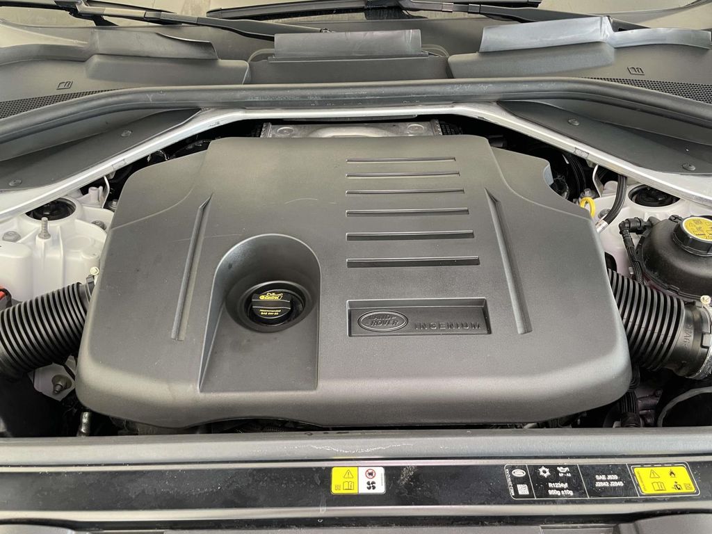 2024 Land Rover Range Rover Sport SE  at Audi Porsche Sewickley