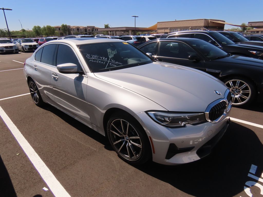 Thumbnail: 2021 BMW 3 Series - 2