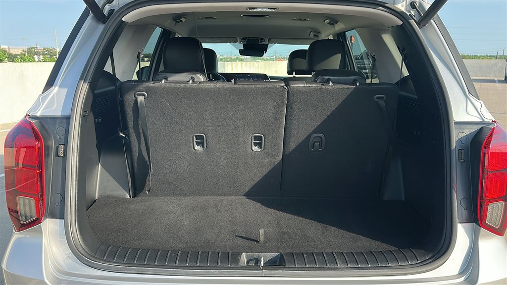 2025 Hyundai Palisade SEL Silver at Baytown Hyundai