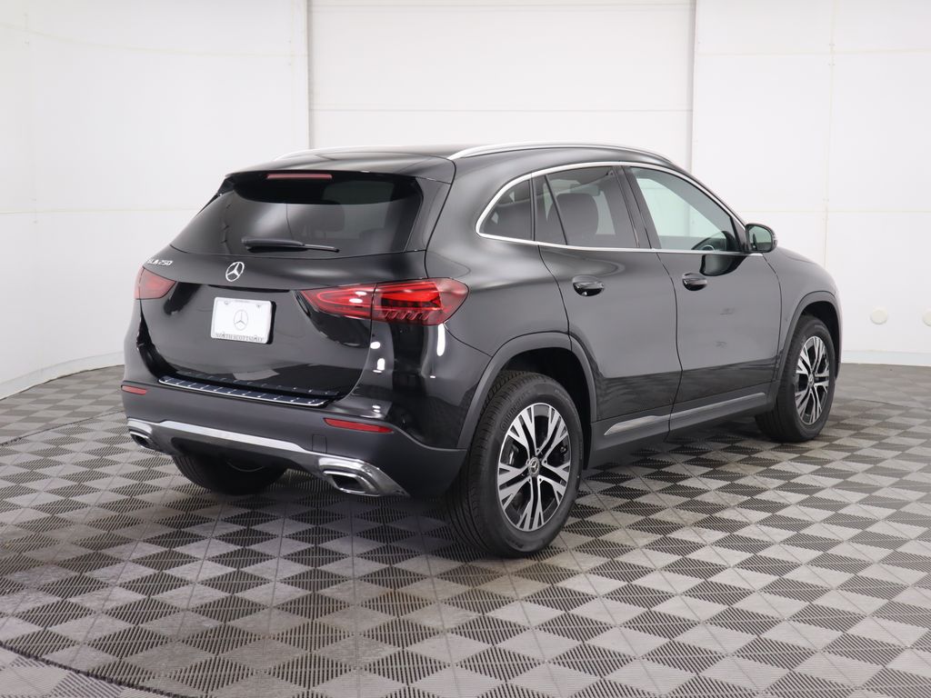 2025 Mercedes-Benz GLA 250 5