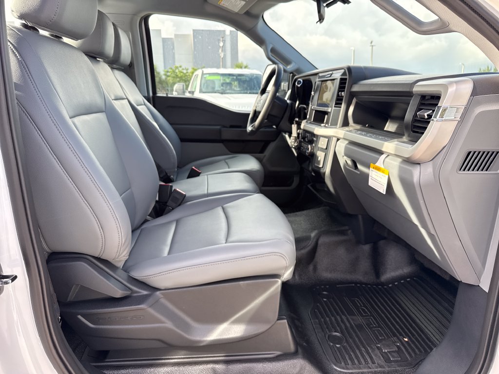 New 2027 White Ford XL image 21