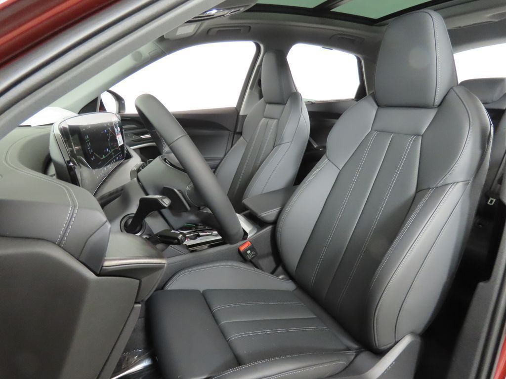 Thumbnail: 2025 Audi Q5 - 30