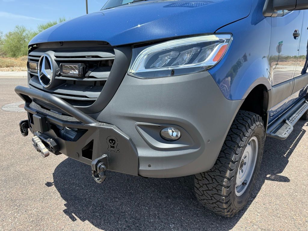 Thumbnail: 2025 Mercedes-Benz Sprinter - 2