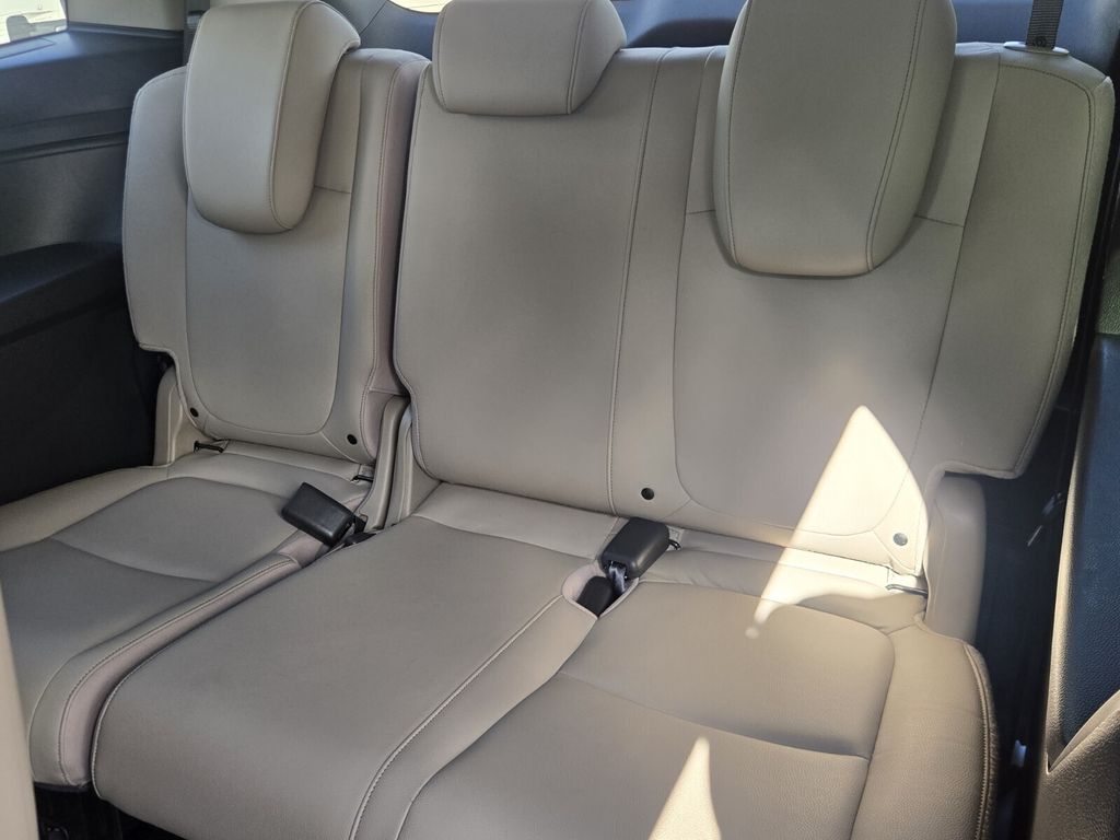 2024 Honda Odyssey - $36,070