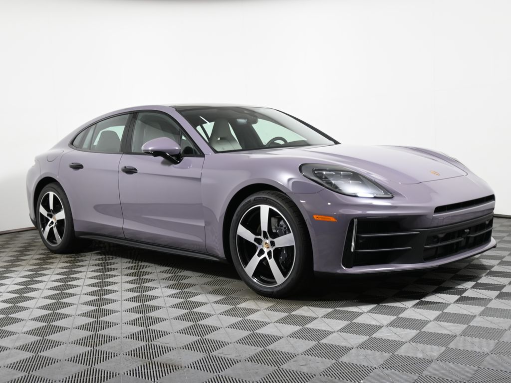 2025 Porsche Panamera  8