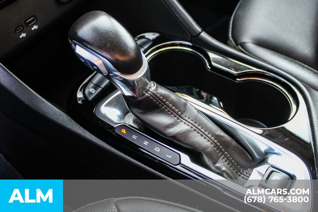 2024 Buick Encore GX Sport Touring photo 30