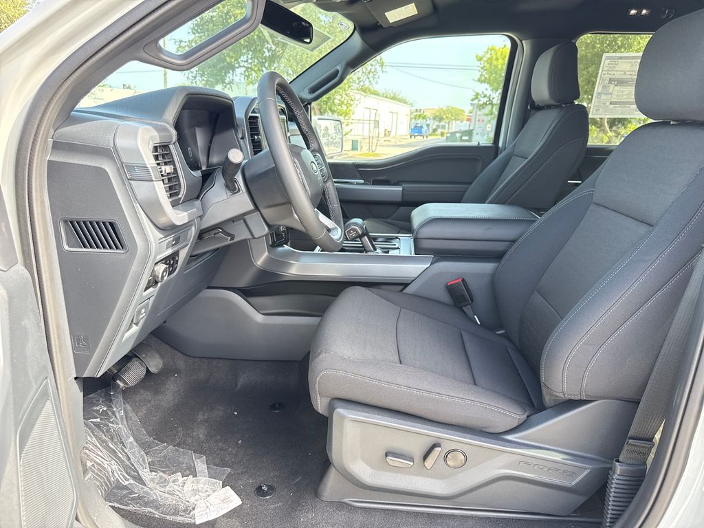 New 2026 White Ford XLT image 21
