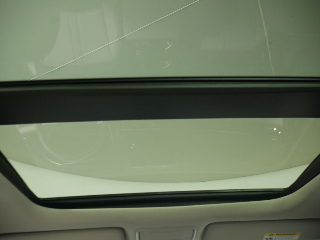 Thumbnail: 2024 Honda Pilot - 15