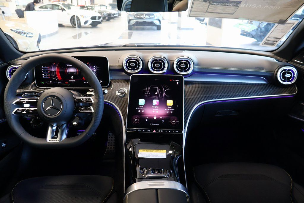 Thumbnail: 2025 Mercedes-Benz C-Class - 4