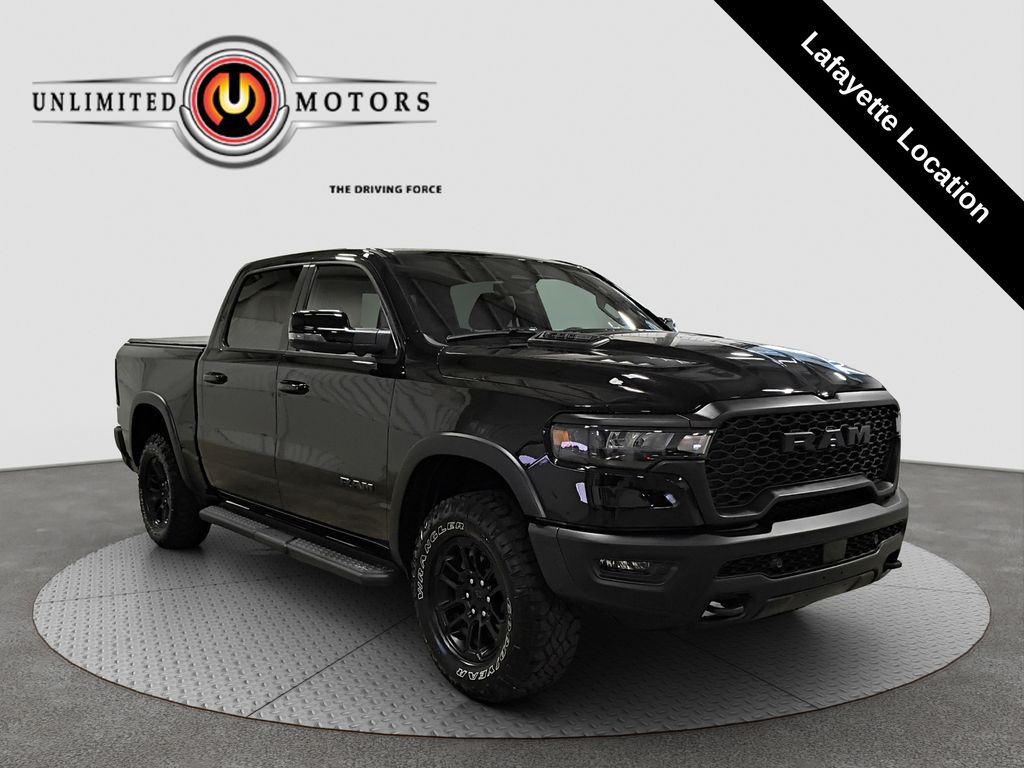 Diamond Black Crystal Pearlcoat 2025 RAM 1500 Pickup Truck Four-Wheel Drive 8-Speed Automatic
