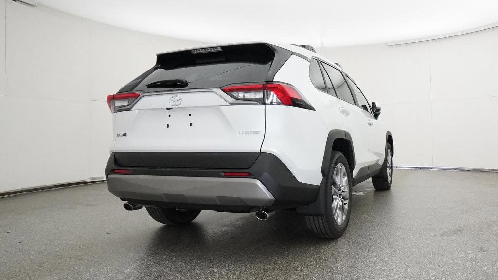 Thumbnail: 2025 Toyota RAV4 - 18